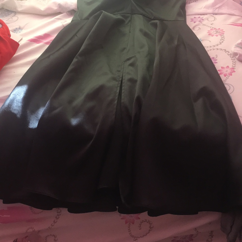 Dress - Picture 2 of 5